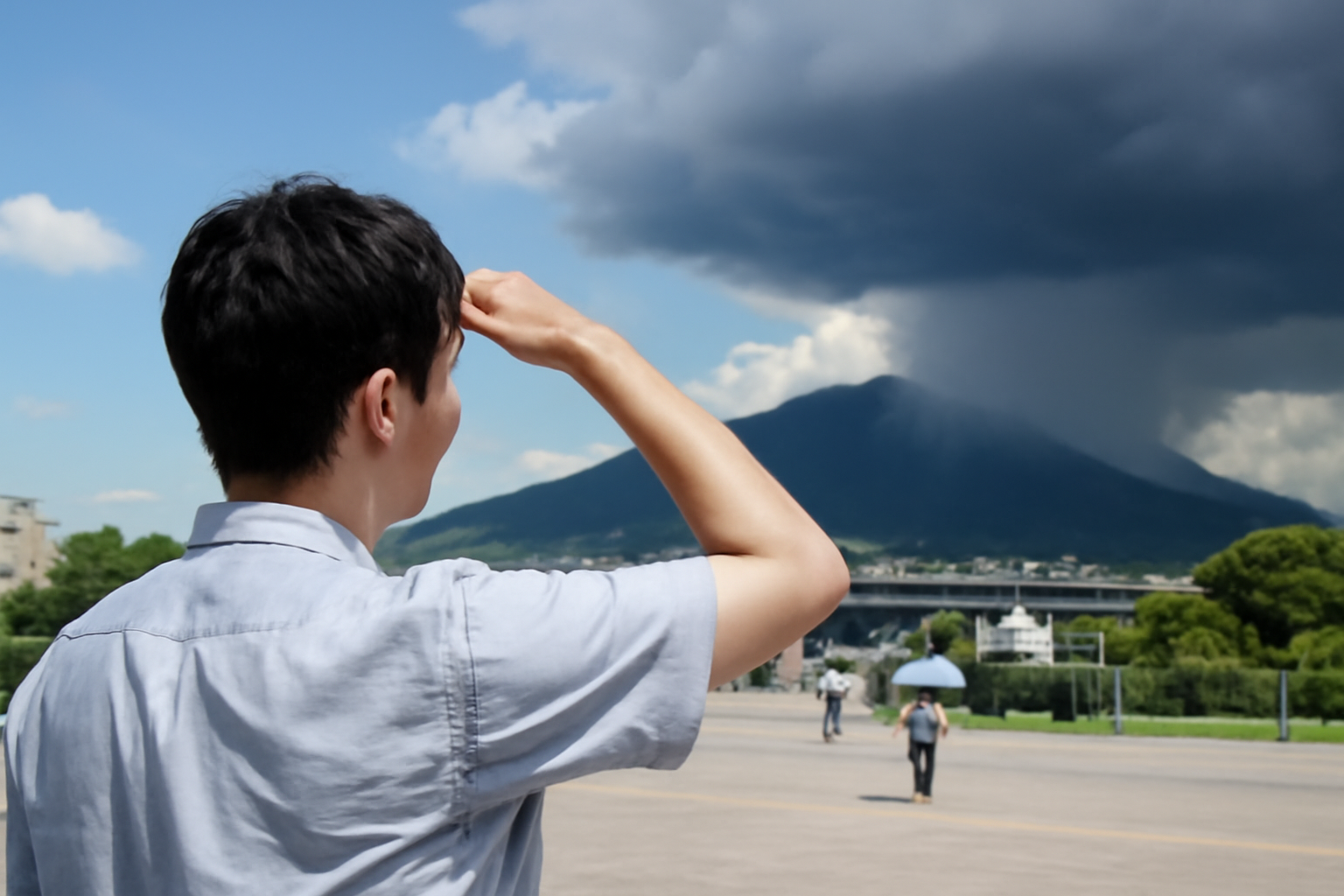「東海は晴れ」言うけど、山だけゲリラ雷雨って何そのピンポイントwww