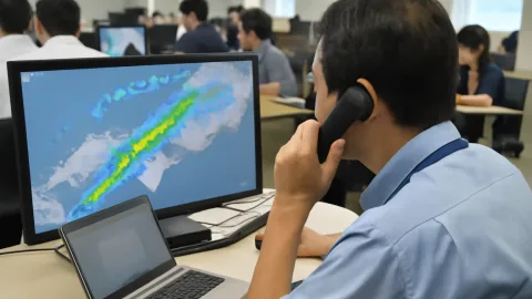 気象庁が線状降水帯予告、水平避難が現実味増してきたな
