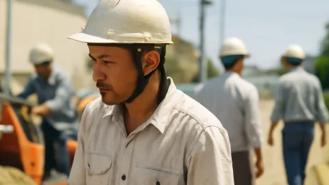 炎天下で外仕事、命がけなのに誰も止めないの草